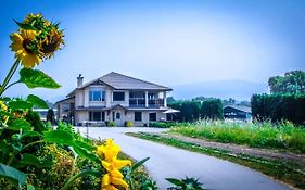 All Seasons Bed & Breakfast